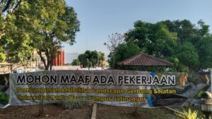 Pemberitahuan Proyek Revitalisasi Gerlam (Sumber: Fotografi Warta Kema)