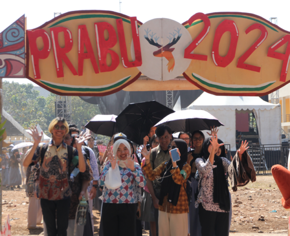 Dokumentasi Penerimaan Raya Mahasiswa Baru Universitas Padjadjaran (Sumber : Warta Kema)