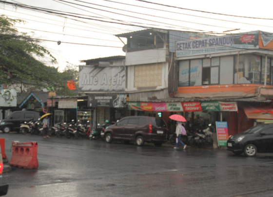 Kondisi Jalan Winaya Mukti setelah diperbaiki (Foto: Razan Jayaputra Partadinata)